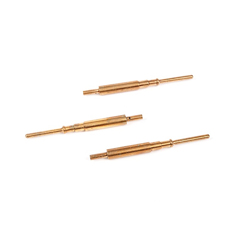 TC05—male contact pin 